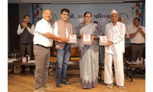 PP Savani Family Organises Grand ‘Trividh Samman Samaroh’ to Honour Public Representatives, Bank Directors, and Meritorious Students