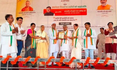 Minister Krishna Pal Malik Honours Martyrs’ Families; Praises Aspire Group’s Tribute in Hapur’